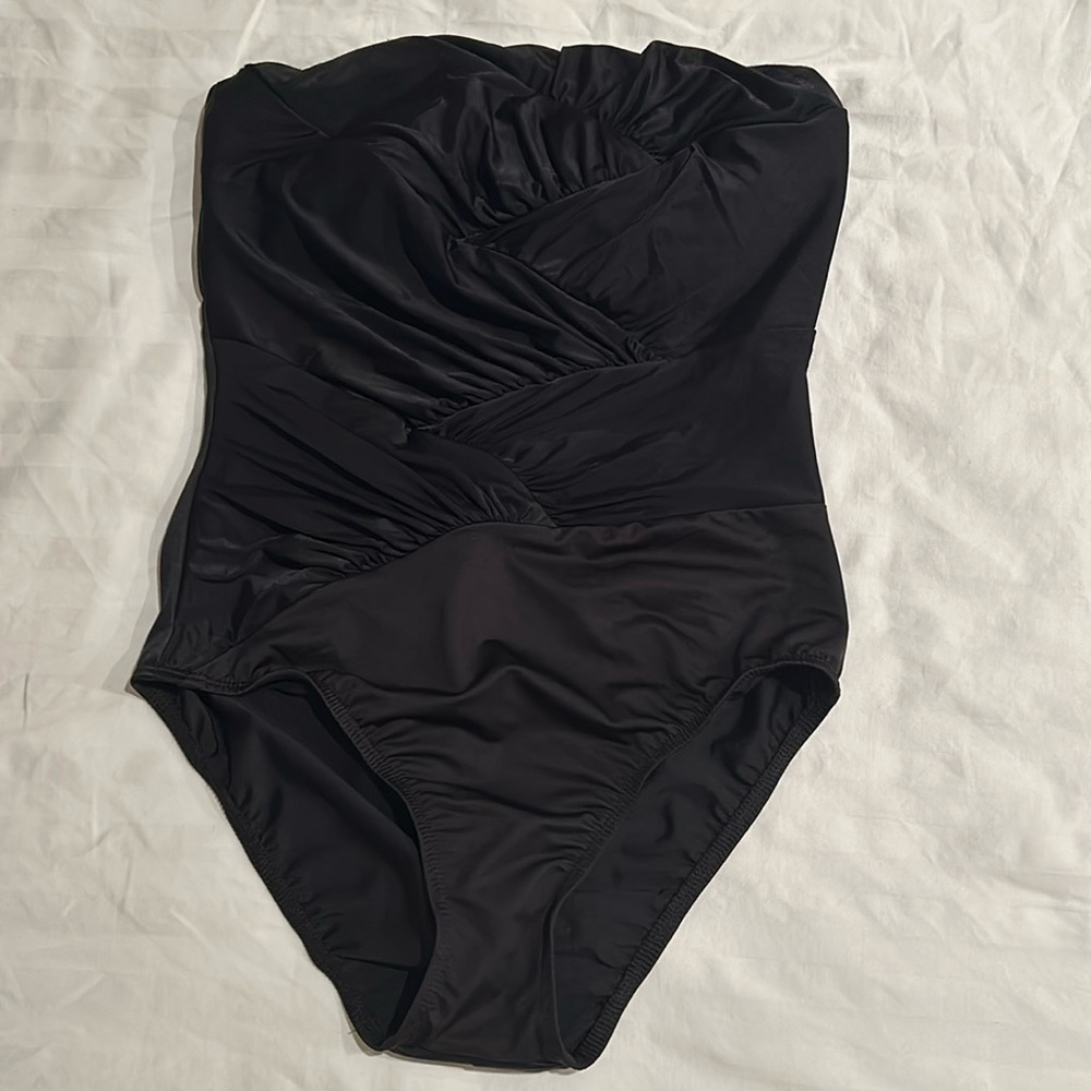 Magic Suit Strapless Black Women’s Bathing suit / size 8